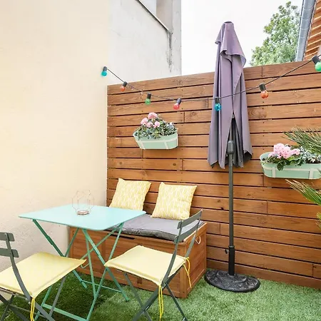 Charmante Maison, Avec Terrasse Et Proche Du Parc Du Peyrou - Class Appart Lägenhetshotell